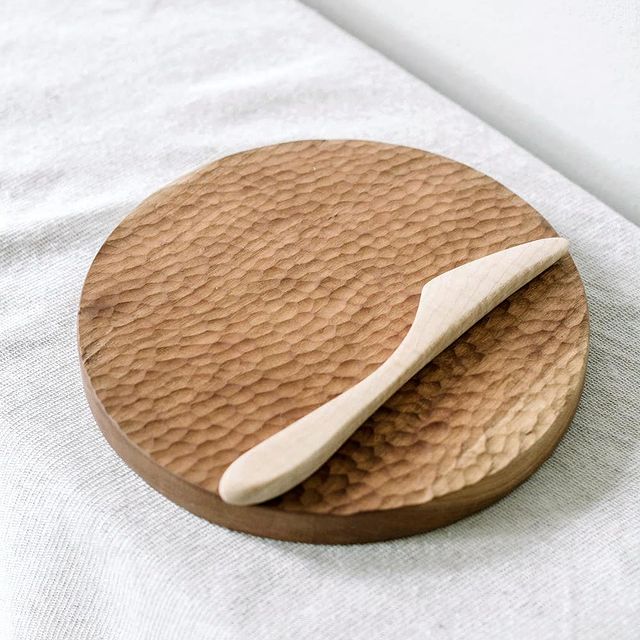 Textured Circle Board